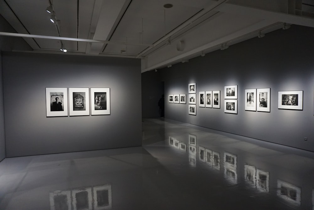 photo frames inside building