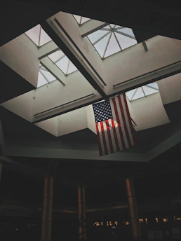 An American flag-themed office space with red and blue accents reflecting the brand colors.
