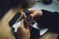Tidsløse og stilfulde ure: De 6 mest populære kendte urmærker, der passer til enhver livsstil