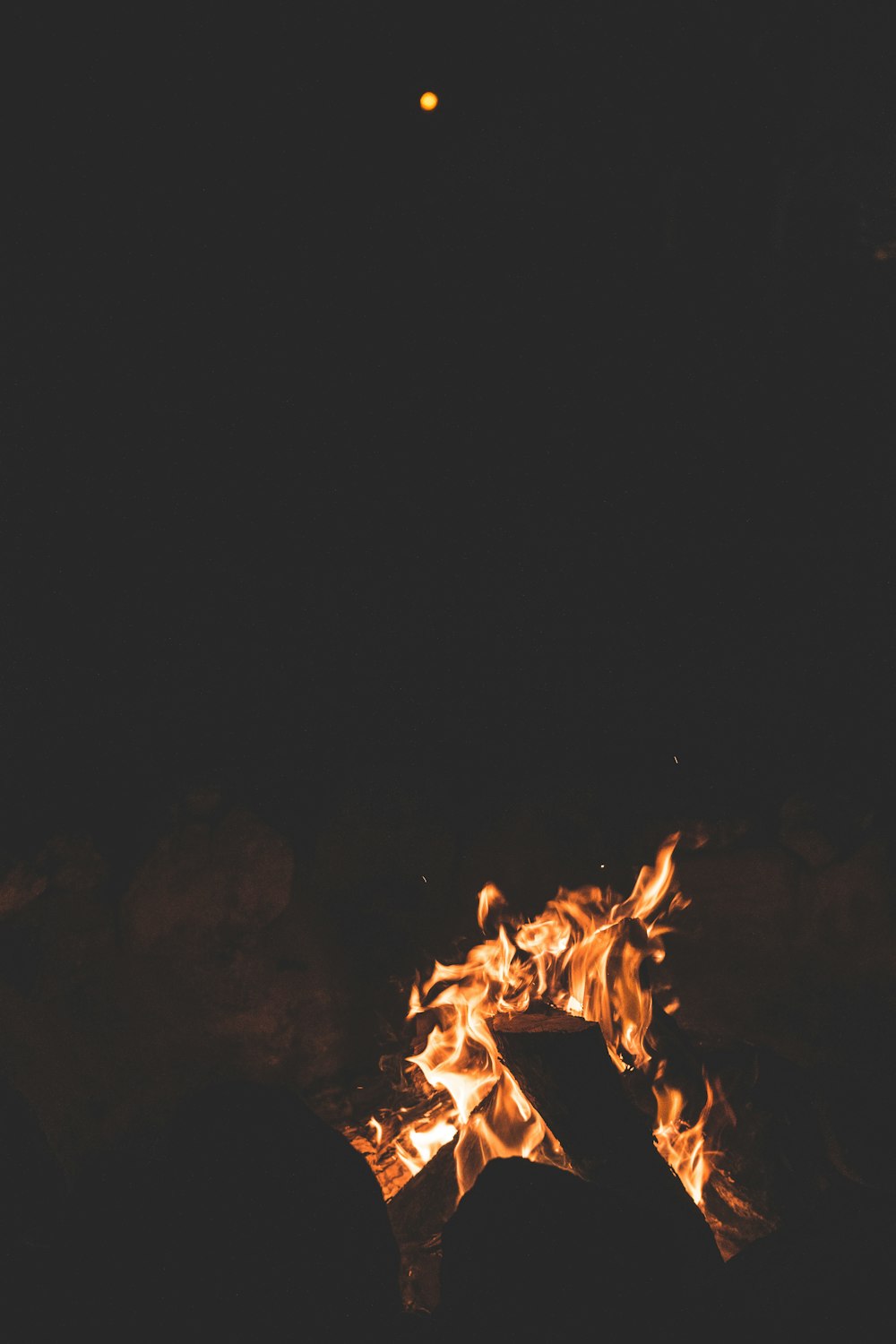 bonfire during nighttime