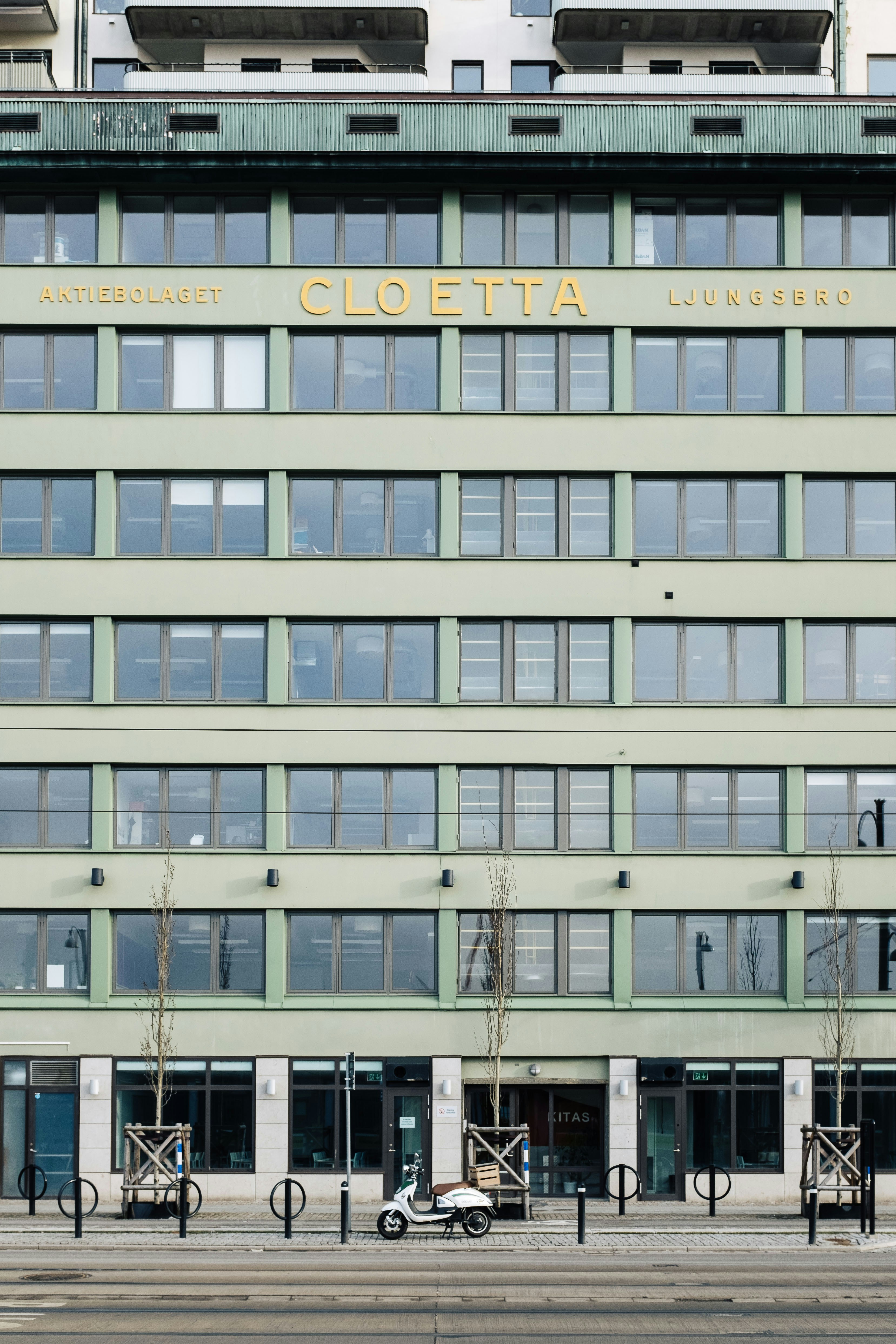 Photo by jonasjacobsson