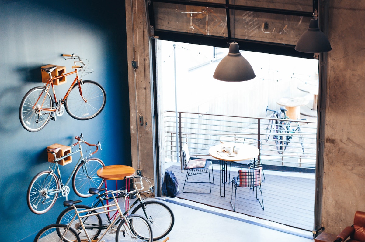 自転車を見るなら「個人店の自転車屋」 | wimo | 電動アシスト自転車  COOZY