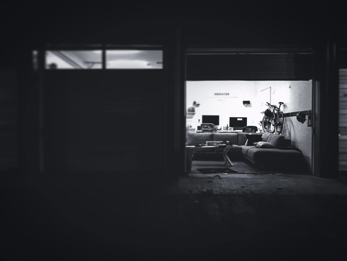 Middle-Mile Autonomy [What It Means for Small Businesses]