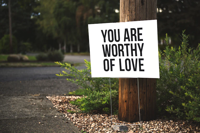 New Research Ties Self-Affirmation to Happier, Sharper Cancer Survivors