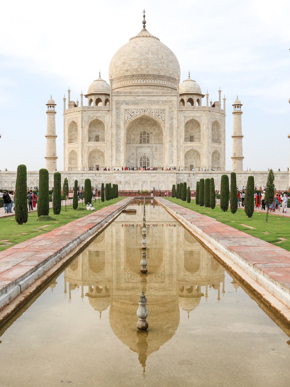 Taj Mahal #39 s Construction Cost Height and What #39 s inside? Taj Mahal #39 s Construction Cost Height and What #39 s inside?