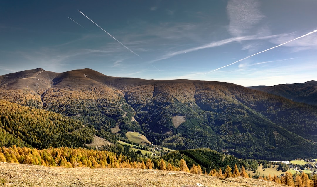 photo of Bad Kleinkirchheim Mountain near Weissensee