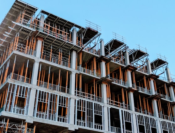 gray concrete building under construction