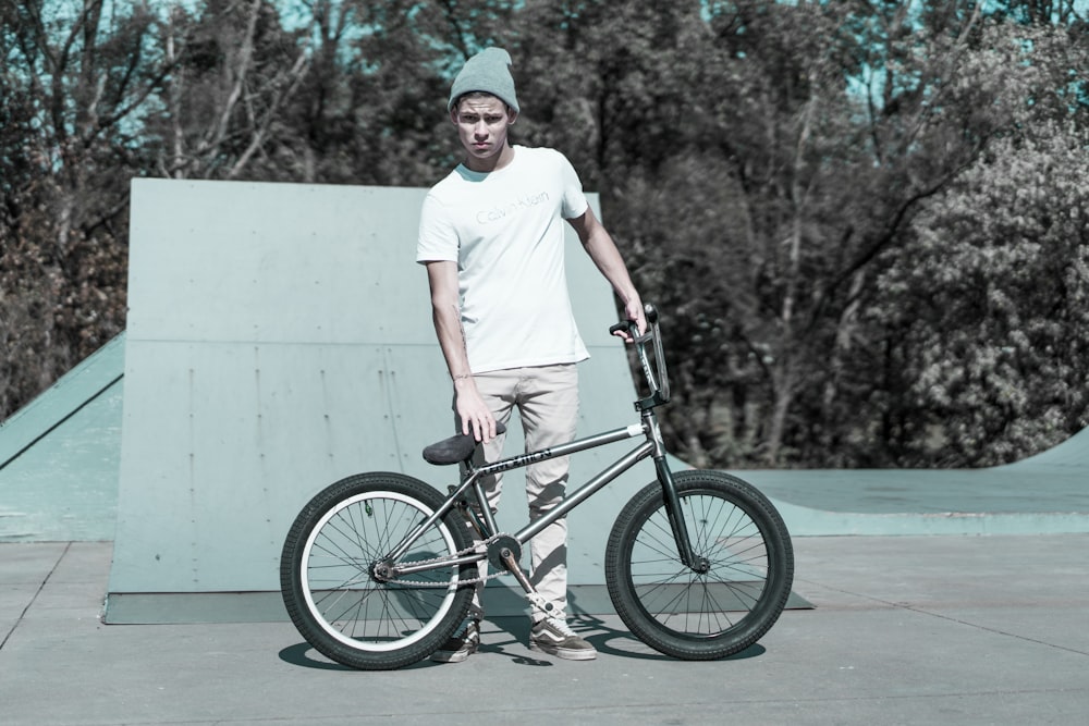 Man holding bmx bike photo – Free Bike Image on Unsplash