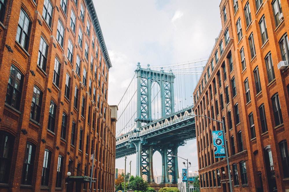 Manhattan bridge