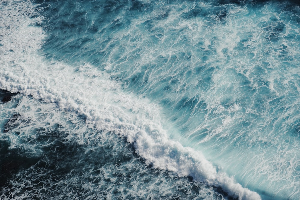 bird's-eye view of sea waves