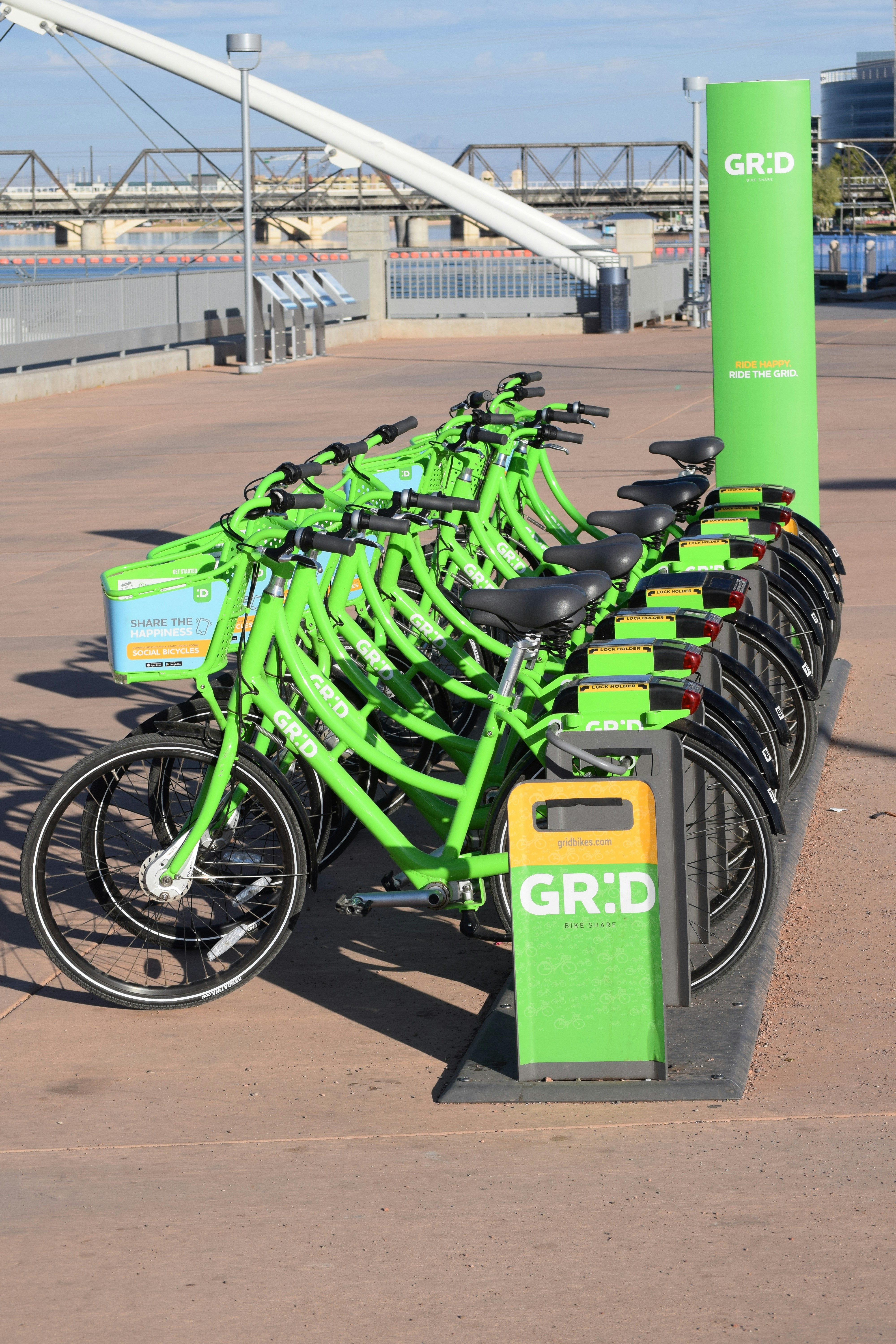 can you cycle in green park