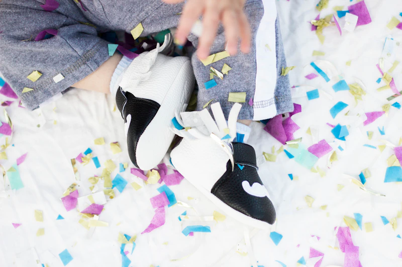 sepatu kids56 (VL) hitam putih
