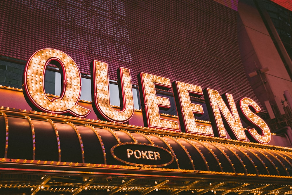 Señalización de Queens Poker