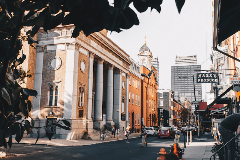 Best Local Markets in Philadelphia for Food, Crafts, and Real Community Life