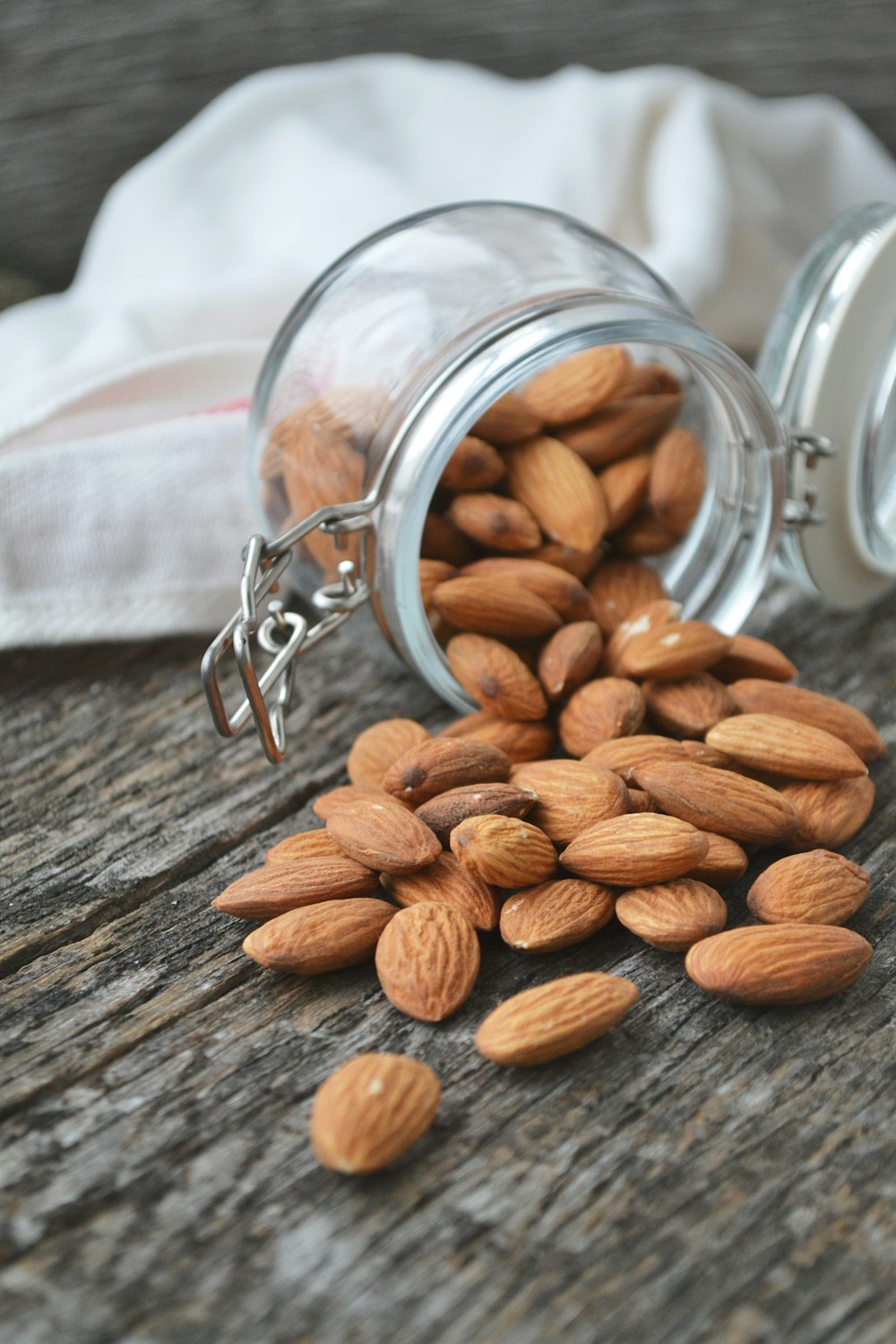 photo en gros plan d’amandes