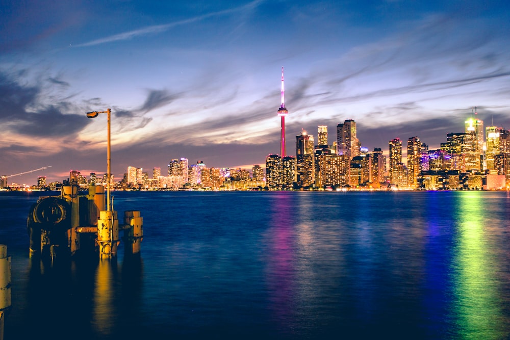 lighted CN Tower digital walllpaper