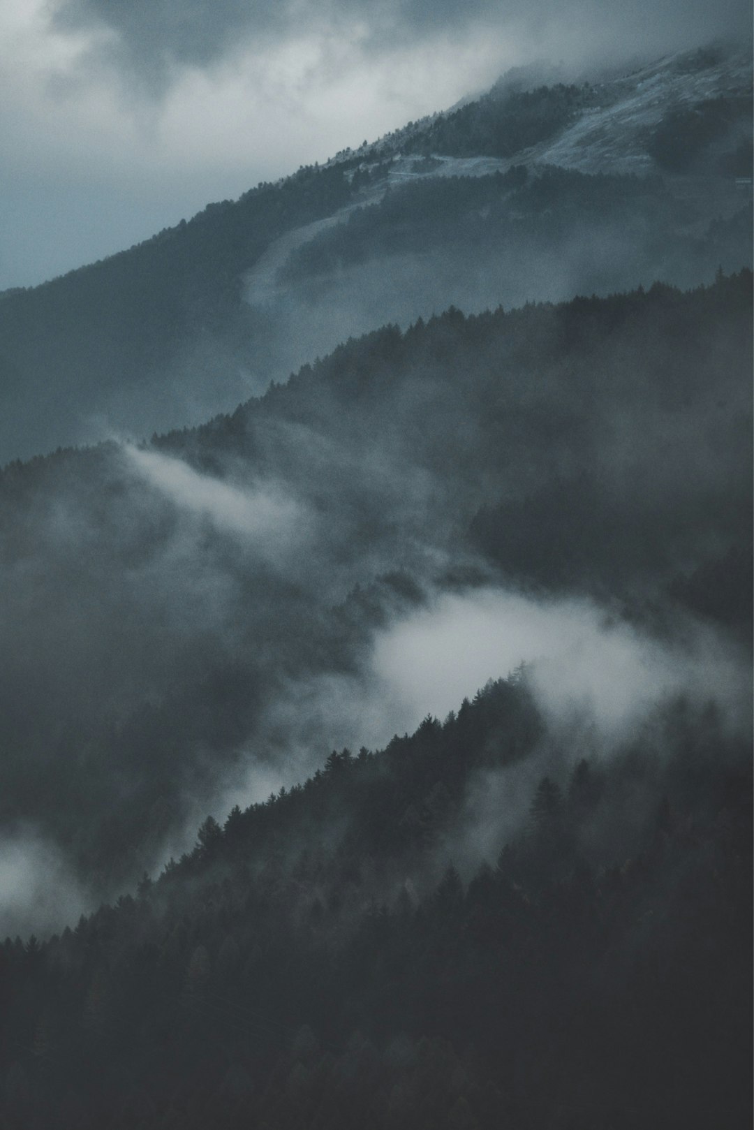 Mountain photo spot Isolaccia Lago di Tovel