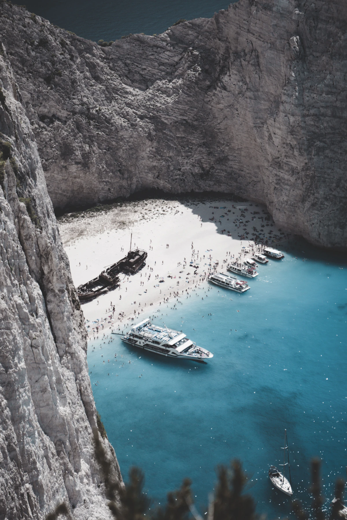 Playa de Navagio con el barco naufragado MV Panagiotis, Zakynthos