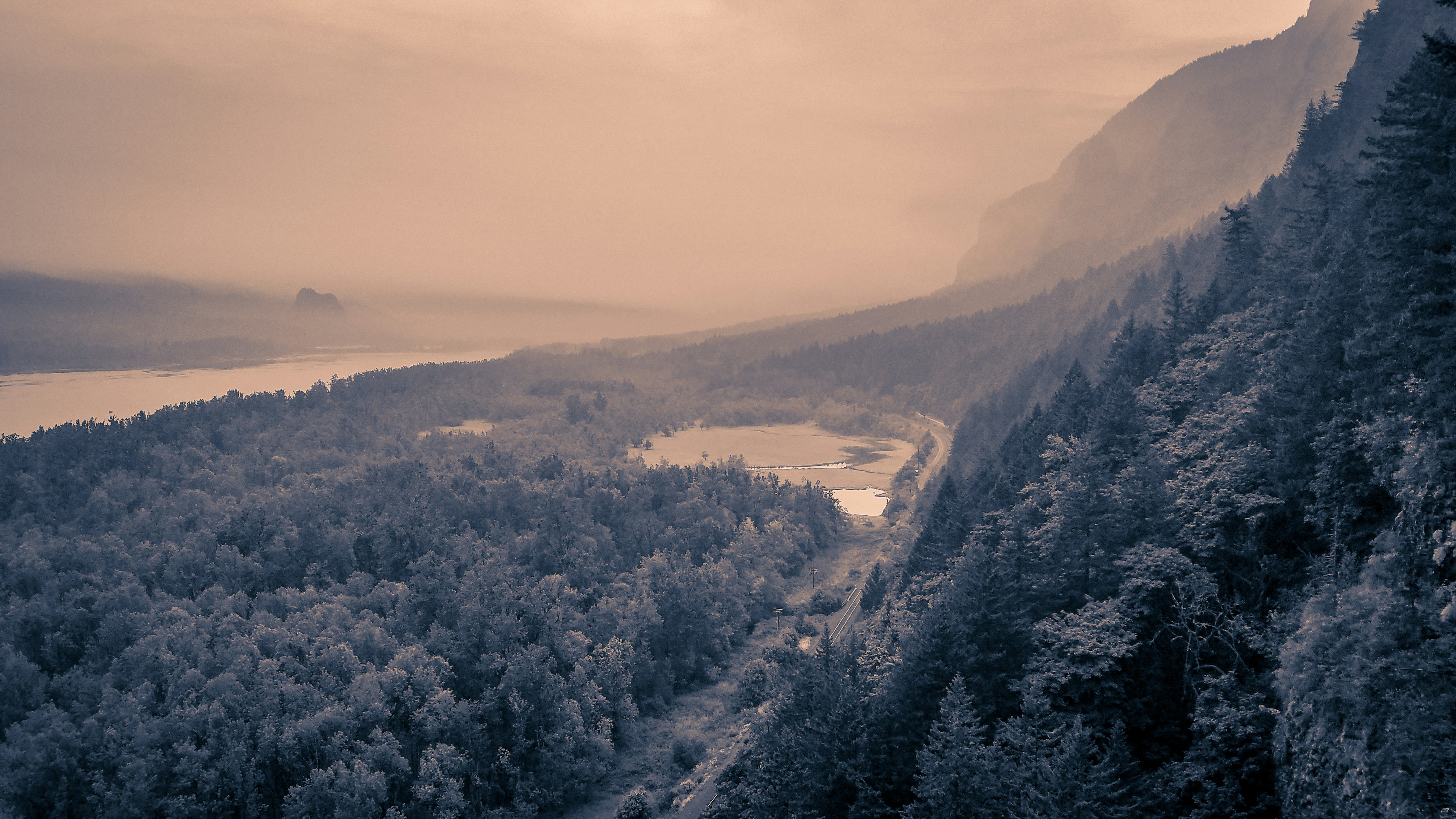 From the 2016 edition of The Waldorf Literary Review: Pockets