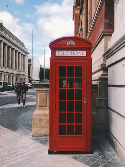 Red Telephone Box - Aus Exhinition Road, United Kingdom