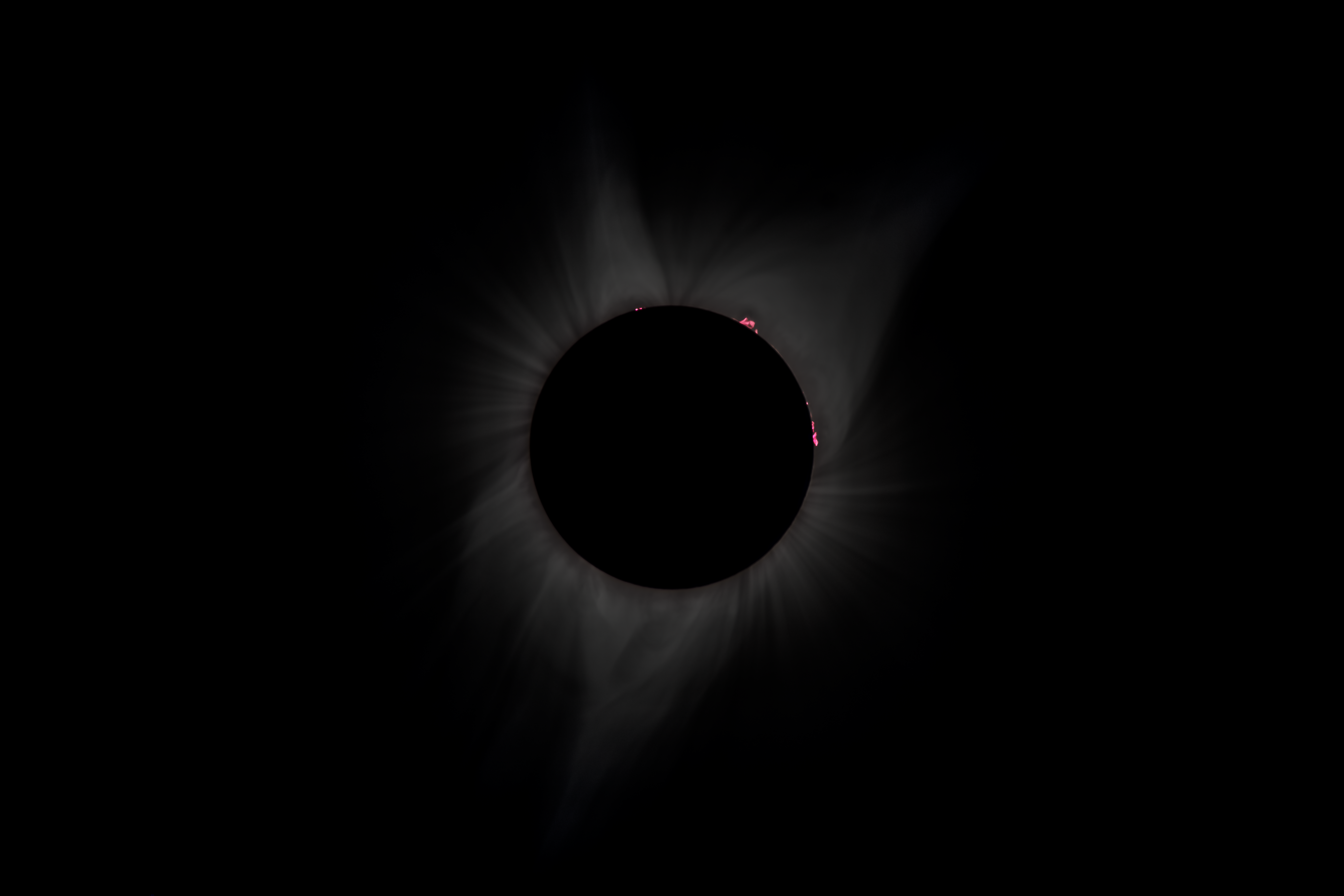 Composed of 9 1EV bracketed images.