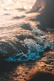 closeup photo of wind waves