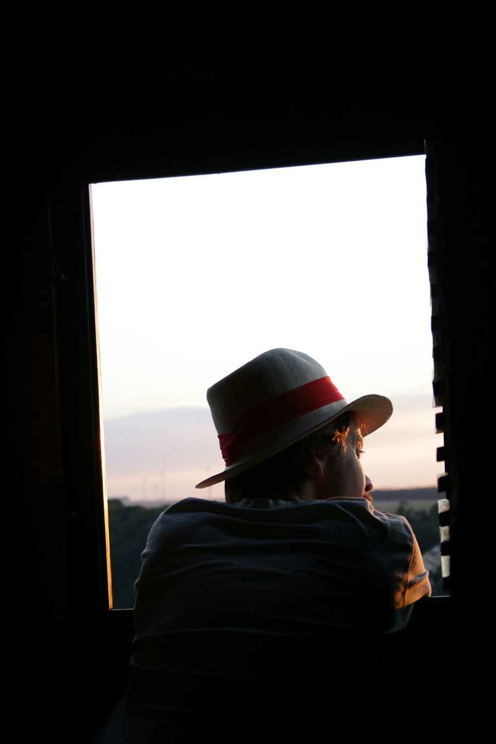 man wearing cowboy hat