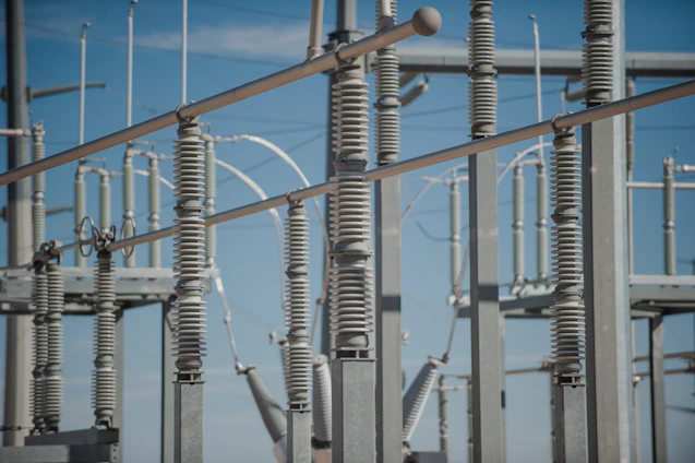 gray electronic post