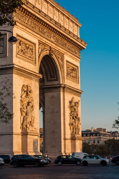 L'Arc de Triomphe de l'Etoile - От South point, France