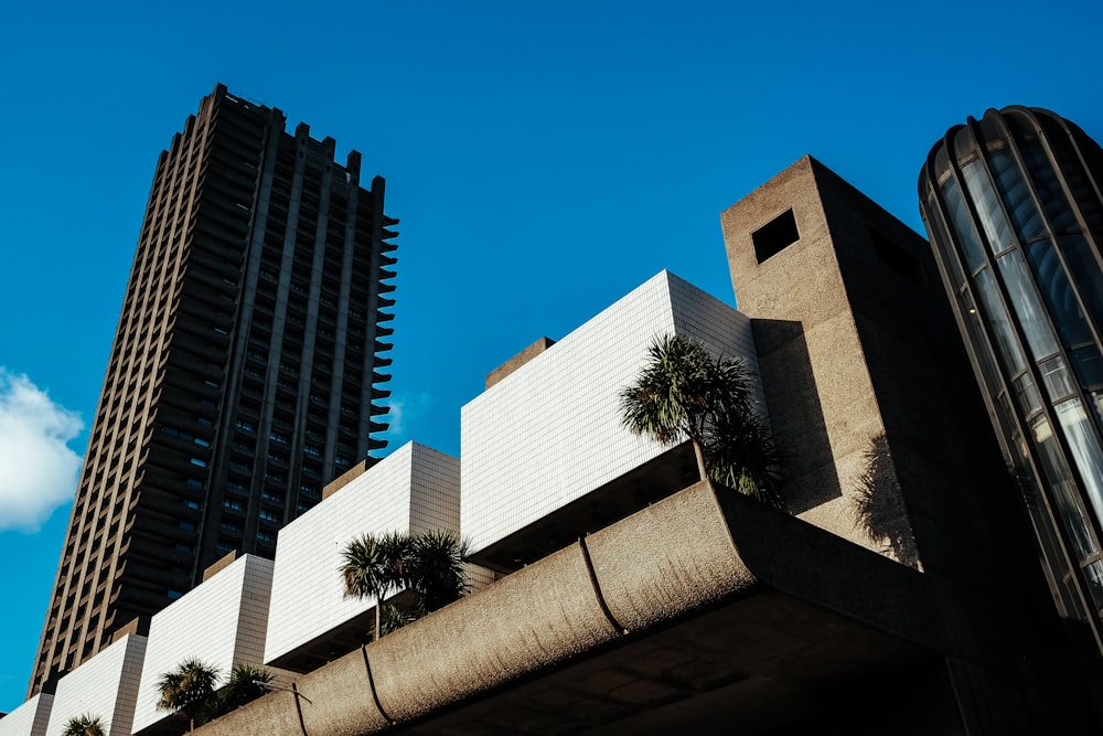 worm's-eye view photography of building