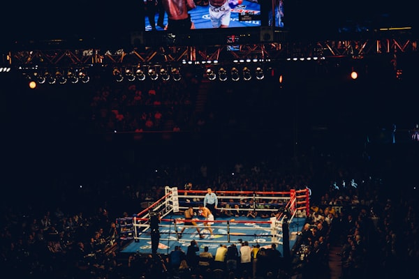 Usyk besiegt Fury und erringt den Titel des absoluten Weltmeisters im Boxen