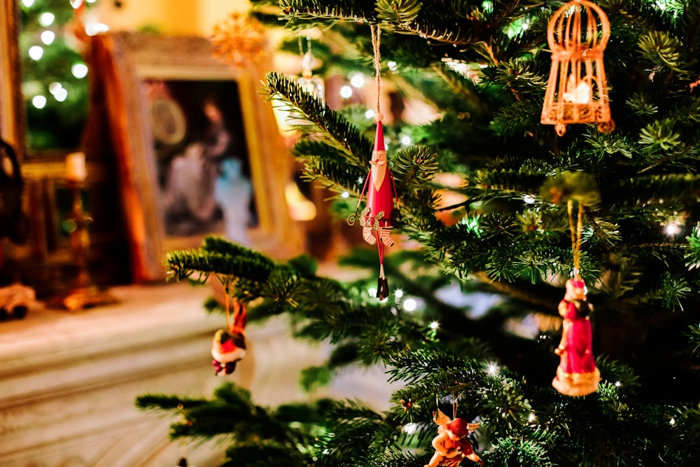 árvore de Natal pré-iluminada