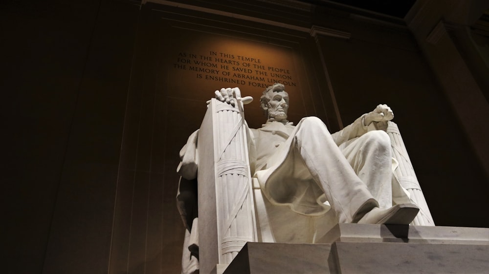 エイブラハム・リンカーン像