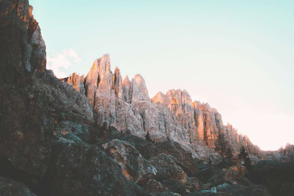 close-up photo of mountains