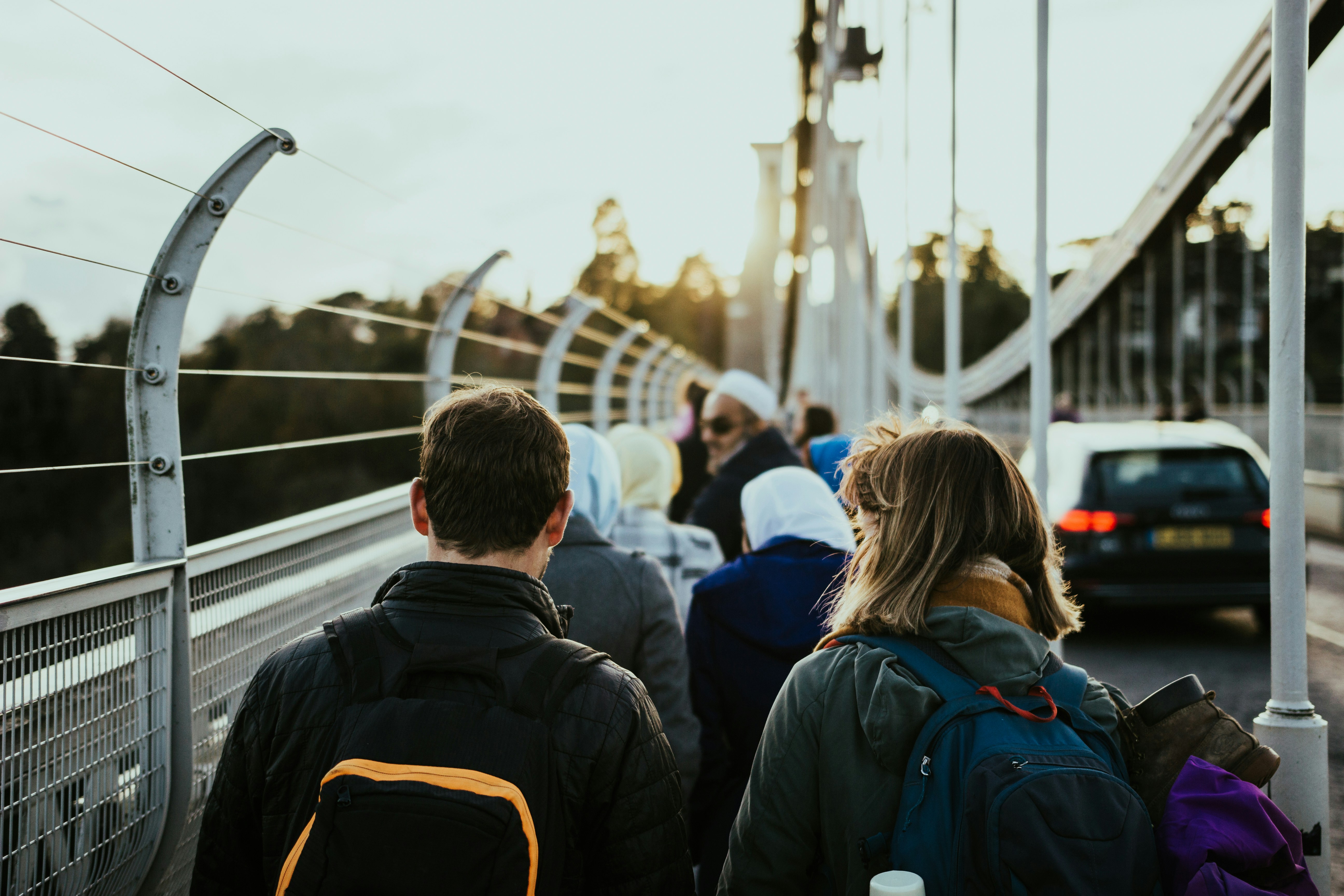 Human faces speak to us in a way that language cannot. Everyone recognize a smile, a frown, tears. Unsplash has the finest selection of people images on the web: high-def and curated for quality. Family, friends, men, women, Unsplash has photos for all.