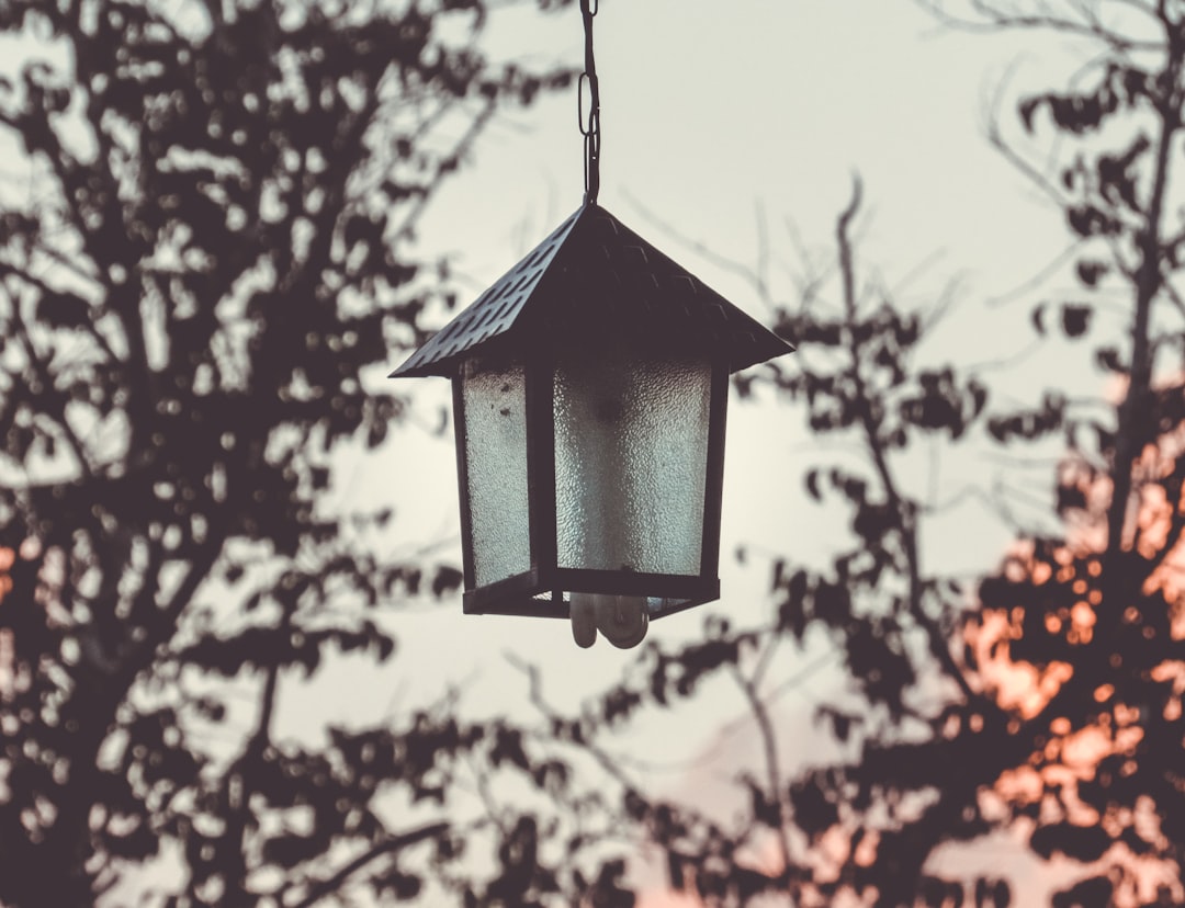 black hanging garden bollard