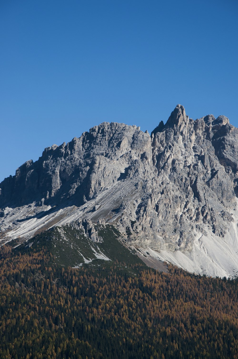 landscape photography of mountain during daytime