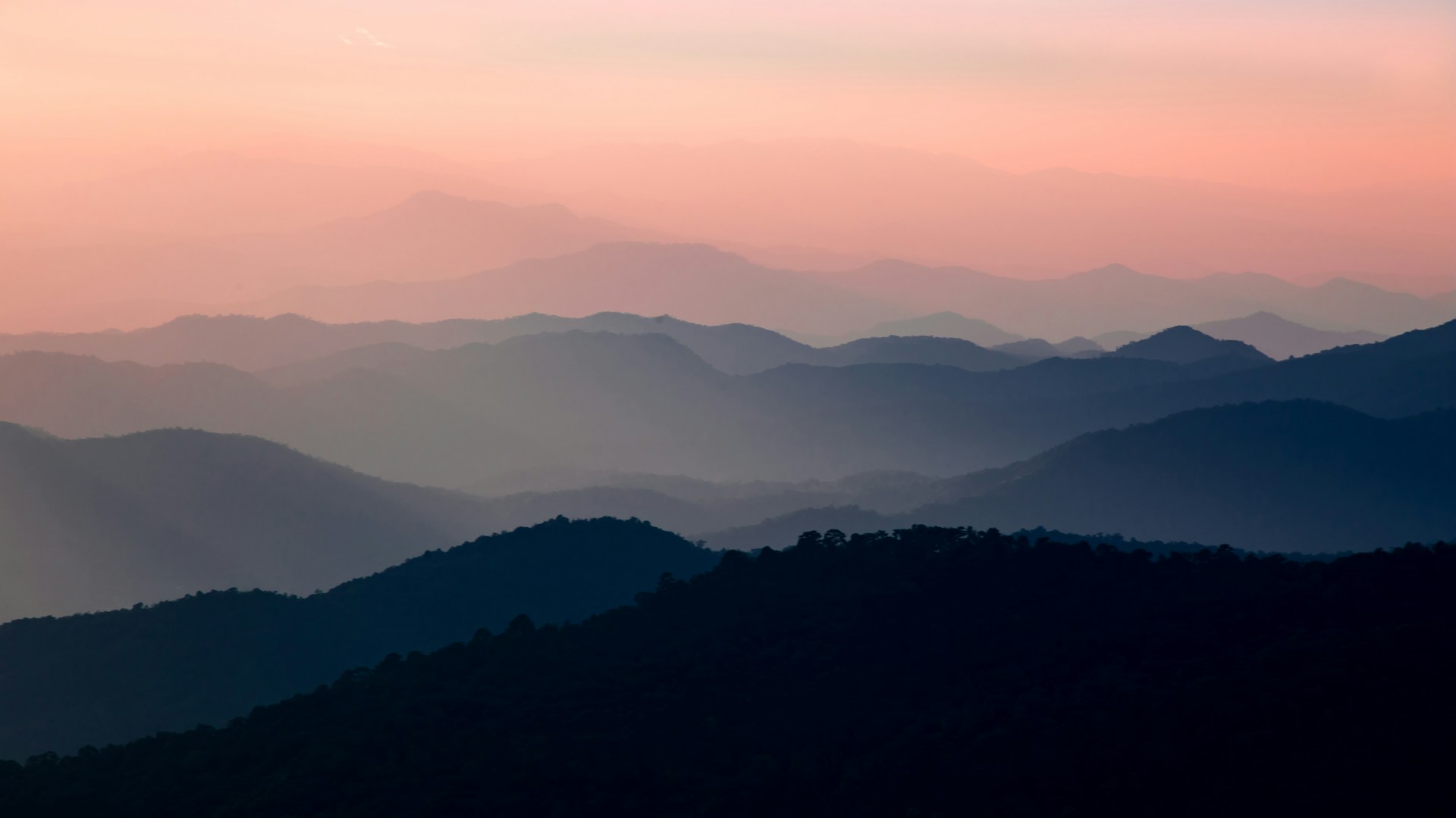 landscape photo of mountains