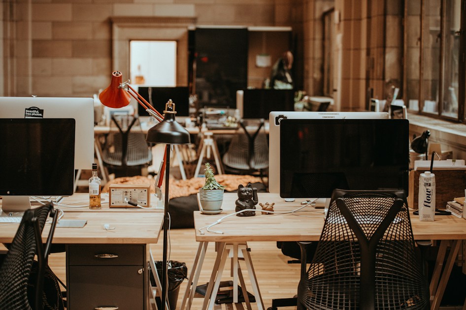 Building Self-Confidence at Work With Small Daily Evidence