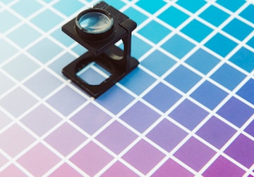 close-up photo of black camera lens