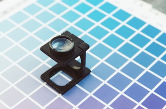 close-up photo of black camera lens