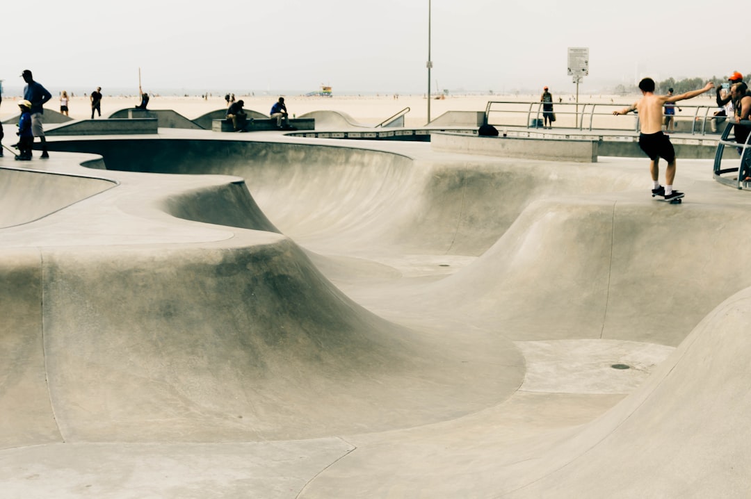 travelers stories about Skateboarding in Venice Beach, United States