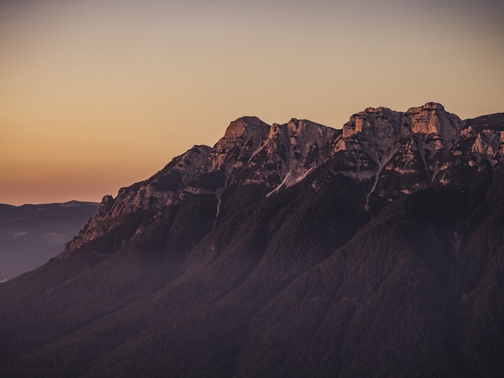 foto di paesaggio della formazione rocciosa