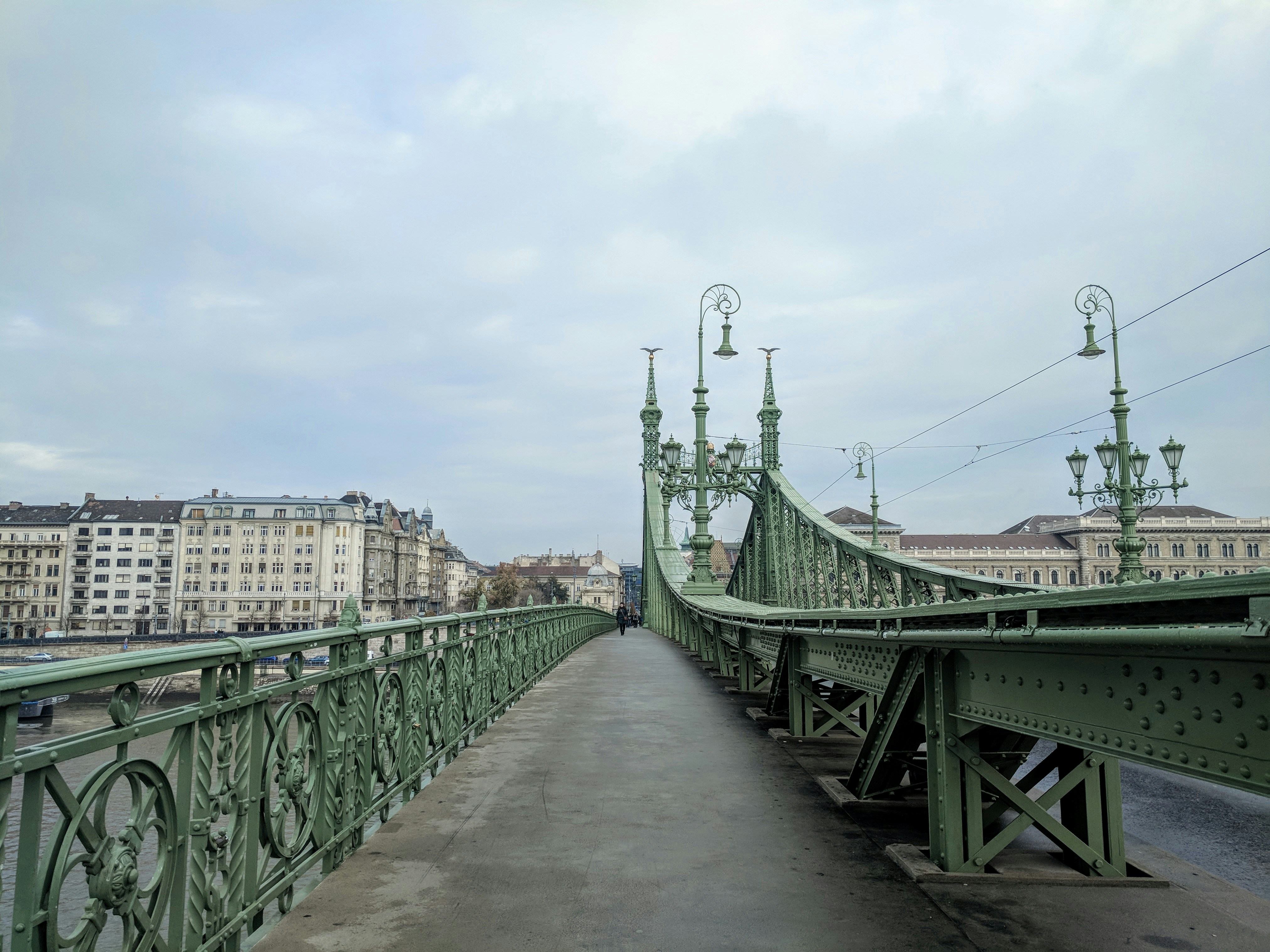 Storm bridge. Погода в мостовой на 3 дня. Фон асфальта для фотошопа. Погода в мостовой на 3 дня. Новая набережная.