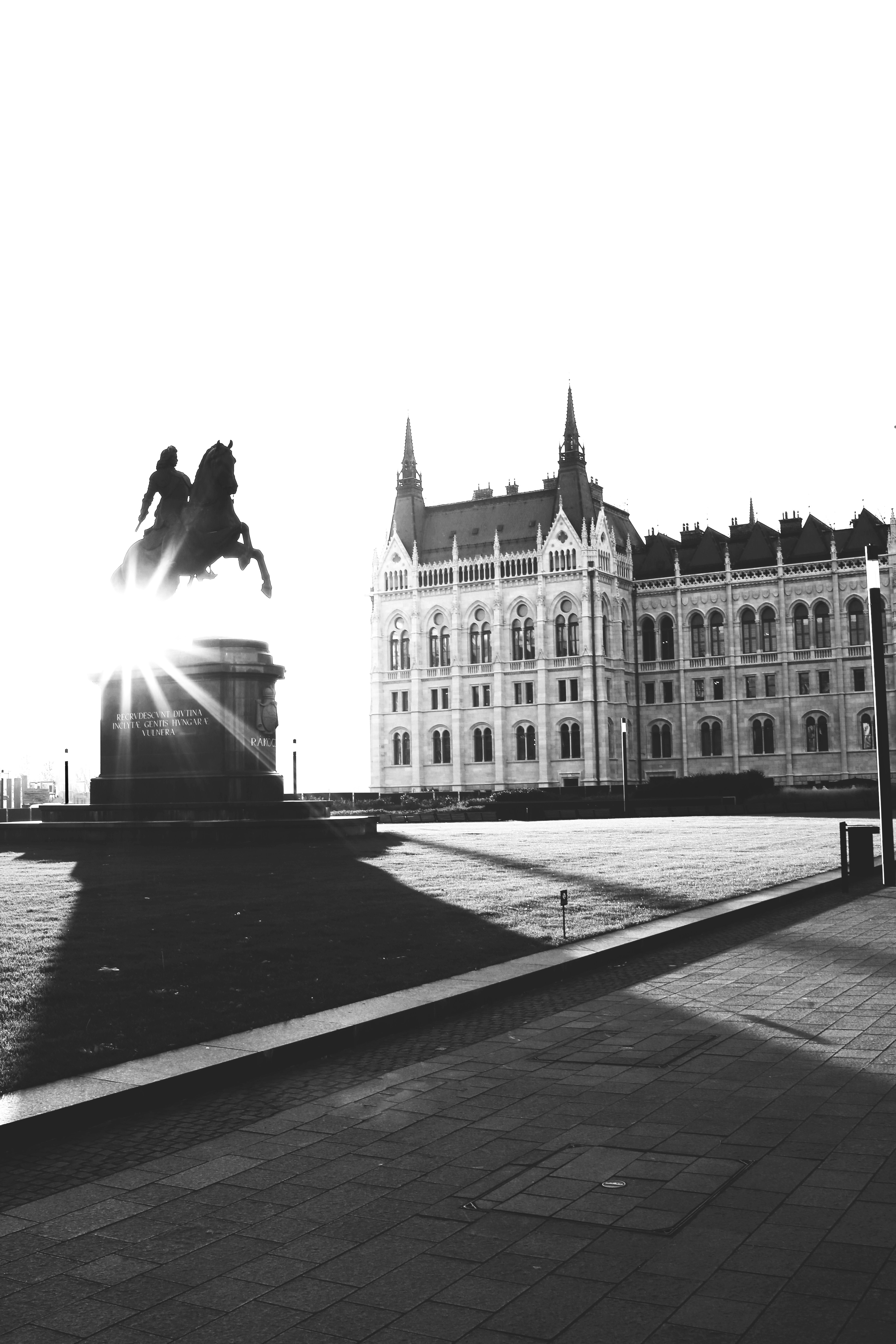 How Patricia Hill Collins Theorizes Intersectionality