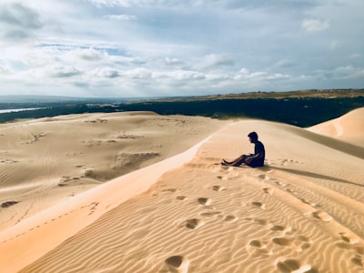 White Sand Dunes - Đồi Cát Trắng - Vietnam