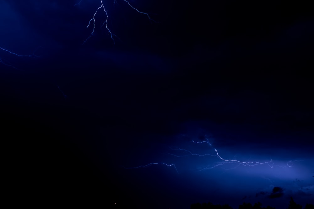 time lapse photography of lightning
