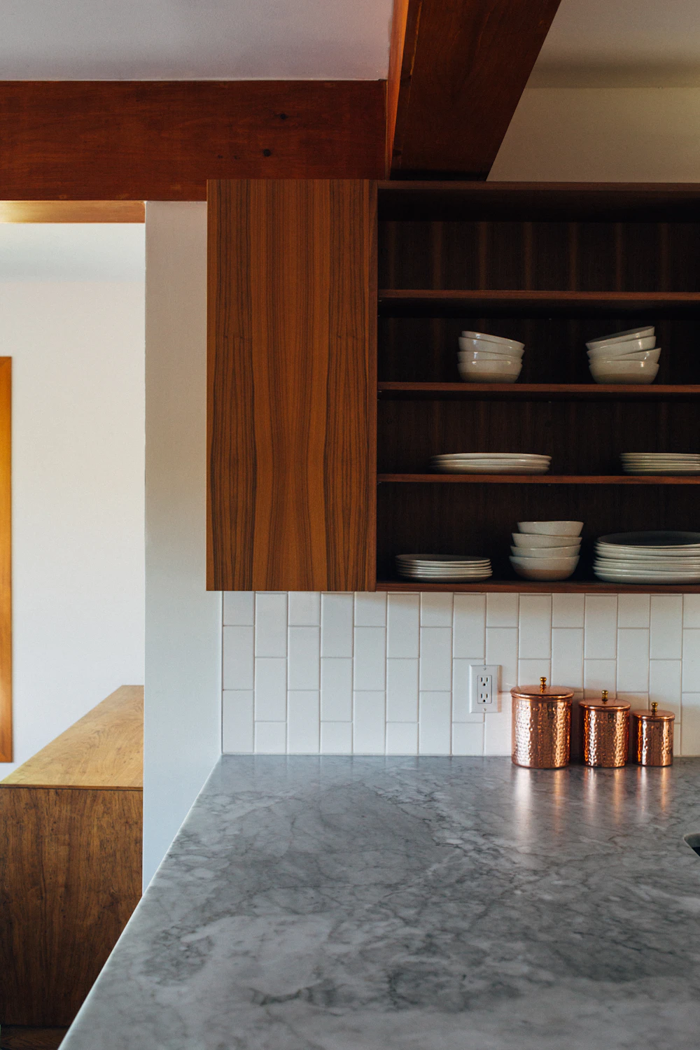 Shelf detail
