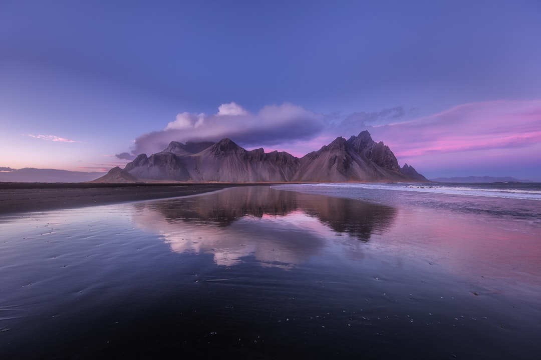 travelers stories about Shore in Vestrahorn Mountain, Iceland