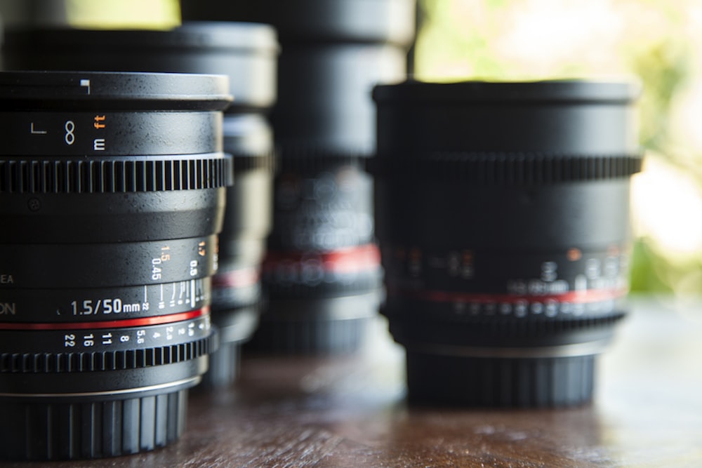 macro photography of telephoto lens